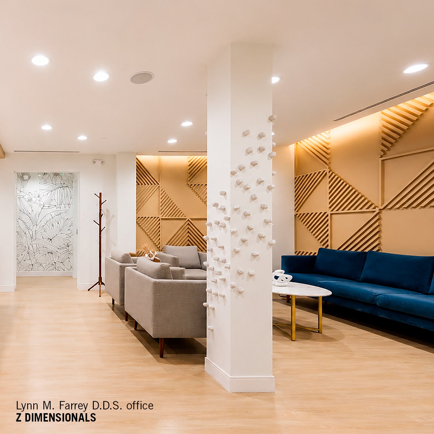 Wall Play™: Crystal, Off-White