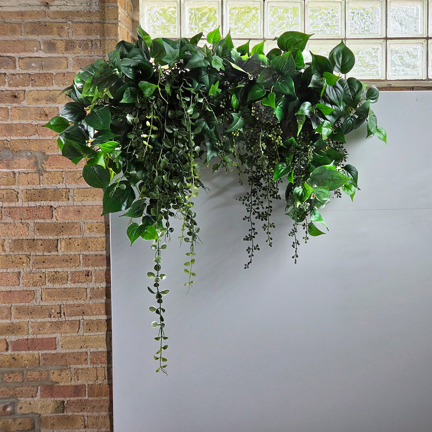 Plant Strip, Mixed 32”L Hanging