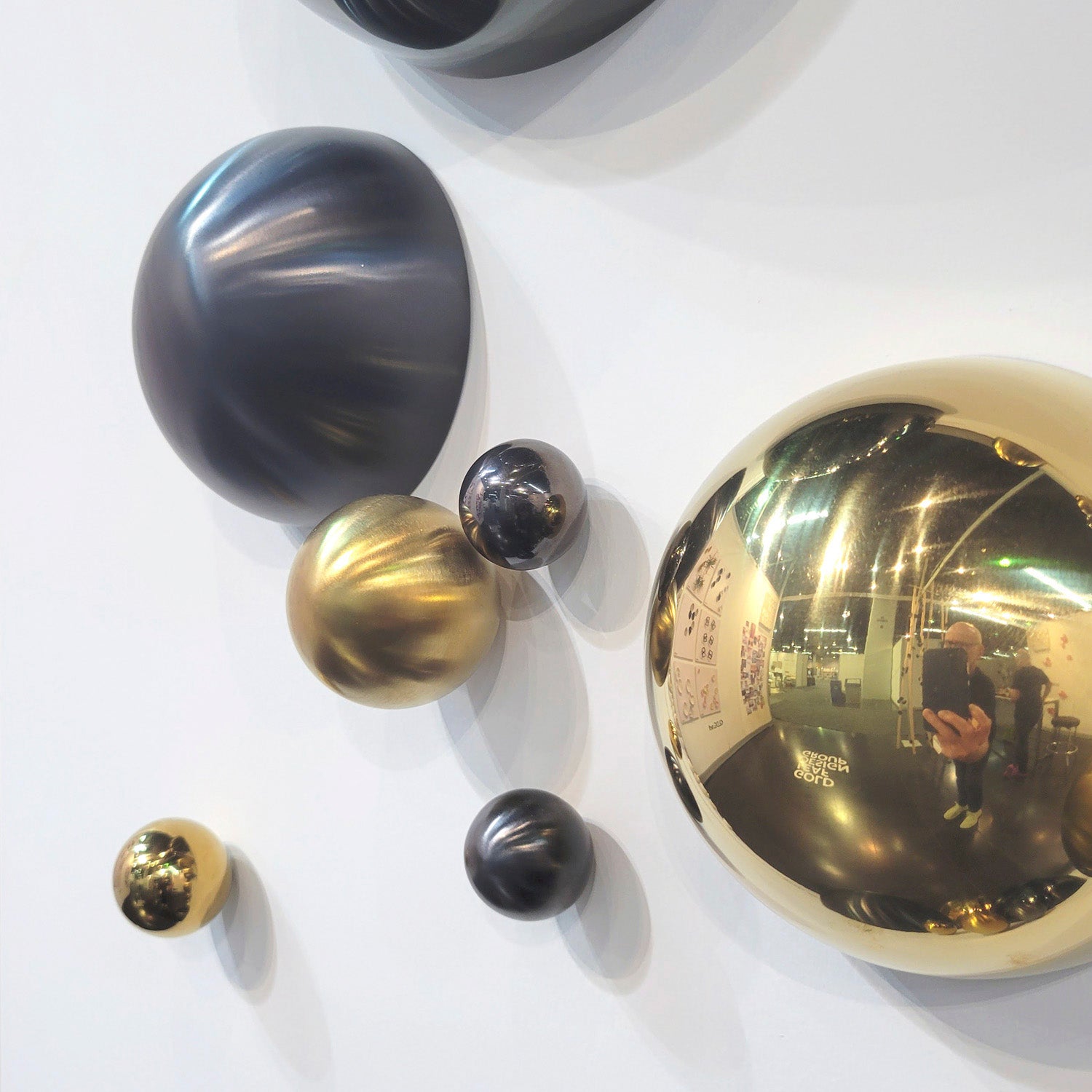 Wall Play™: Orb, Mica Gloss, Set/10