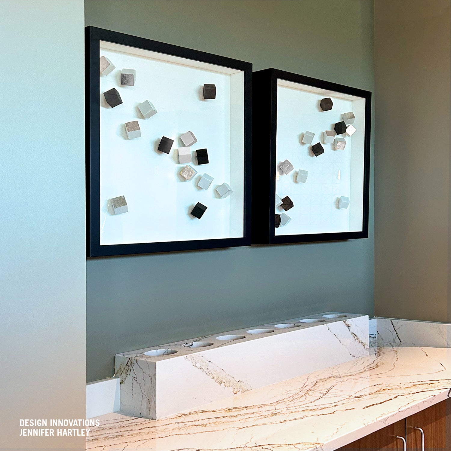 Wall Play™: Pivot, Off-White