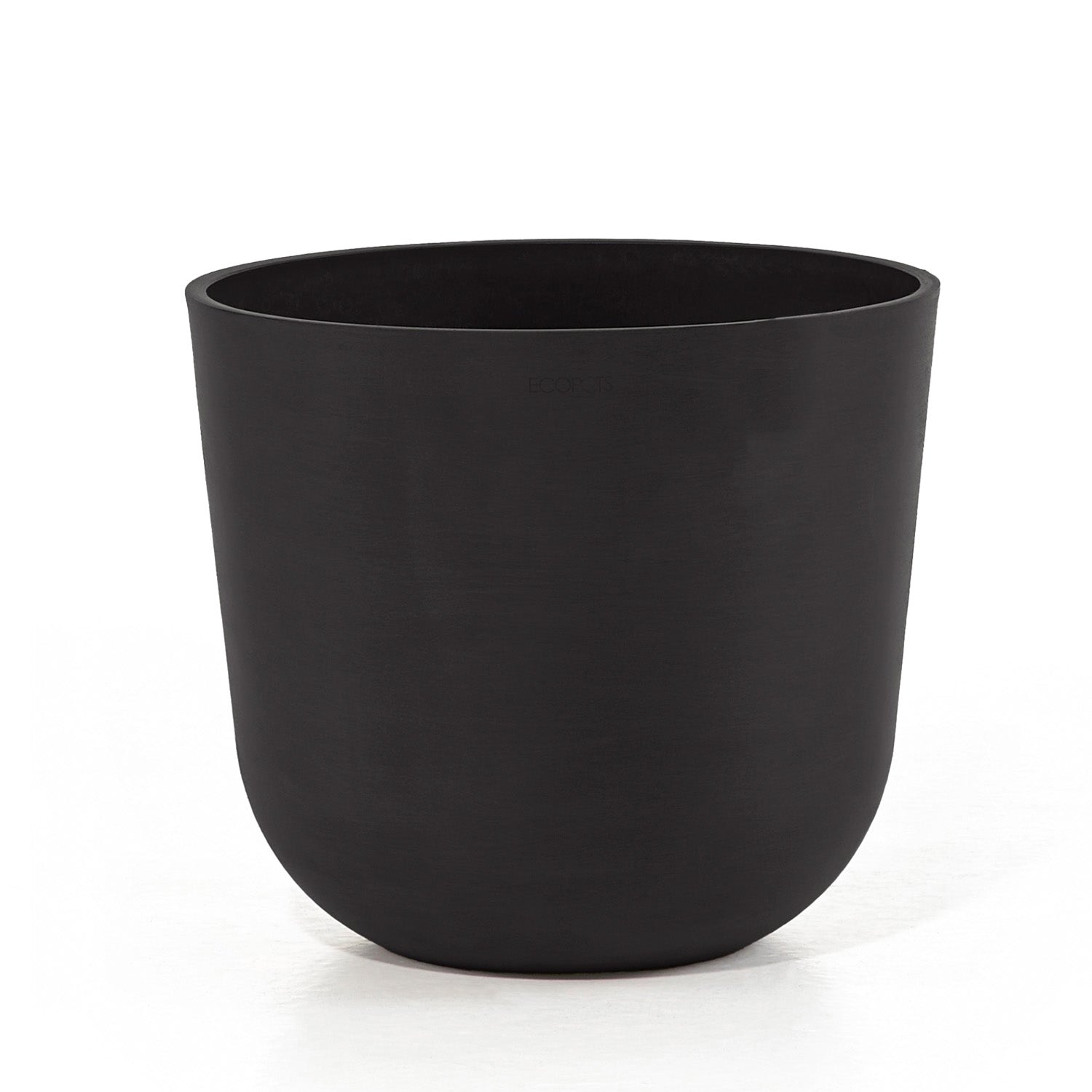 Black pot on a white background