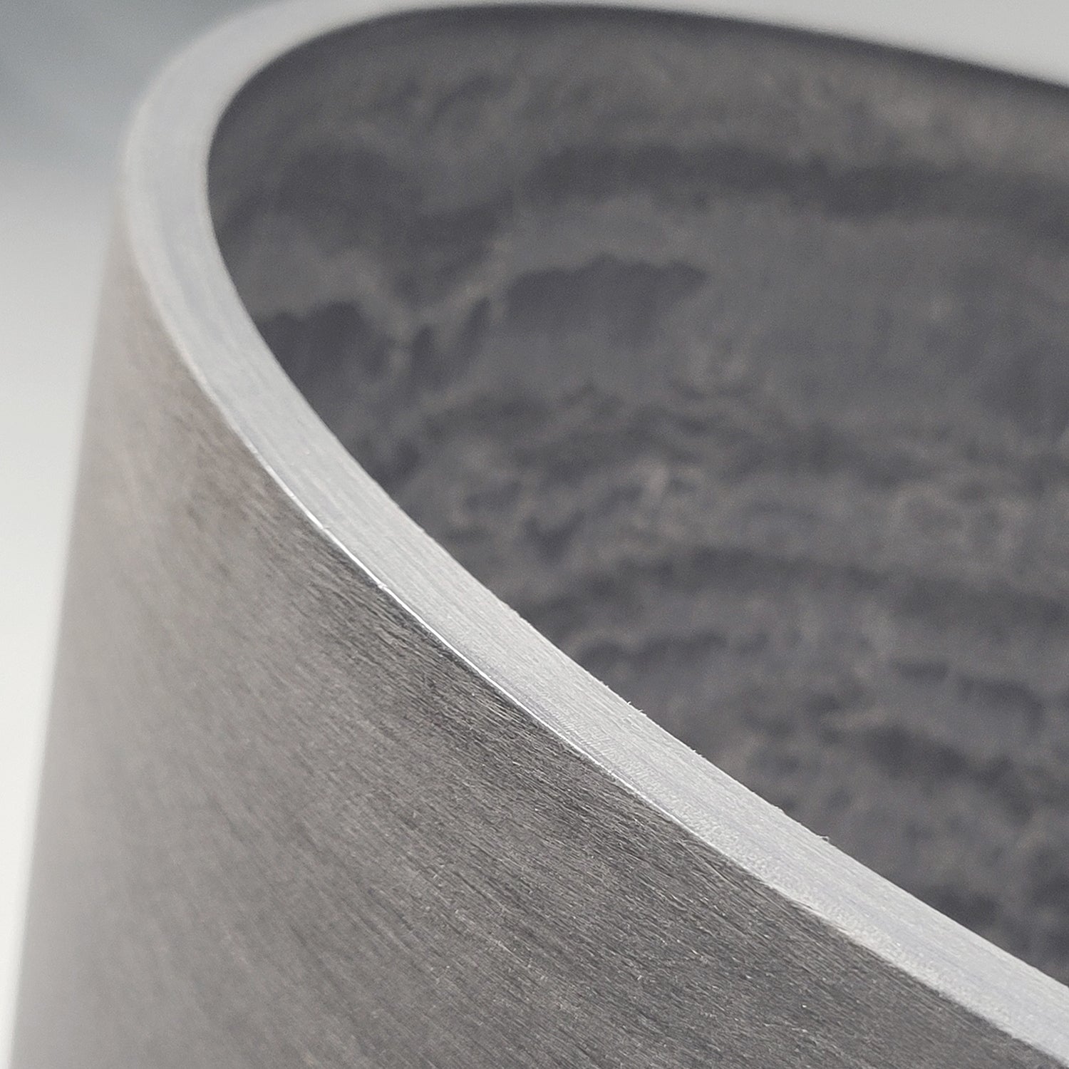 Distressed Smooth: Rotunda Grey, 15.5"H Planter