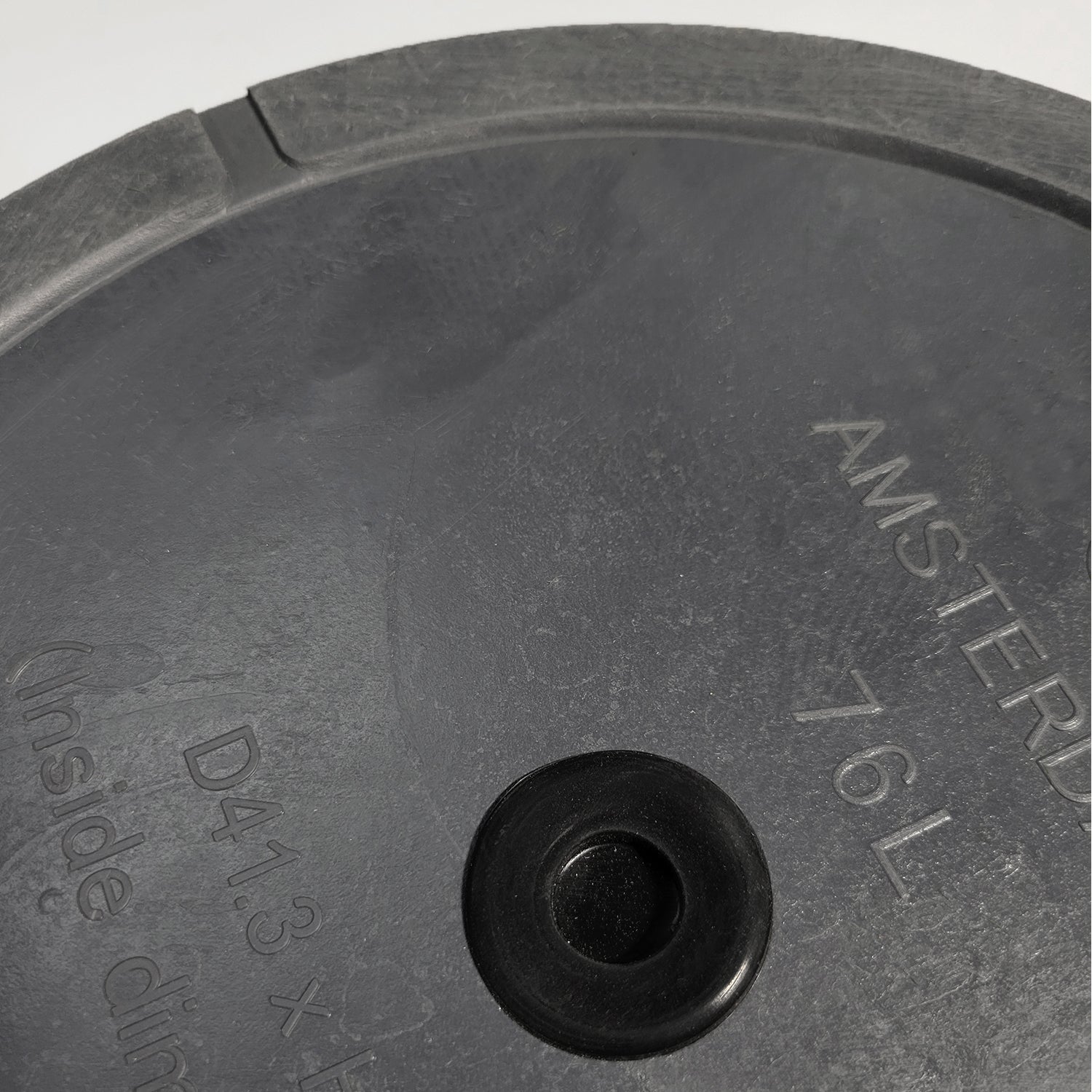 Distressed Smooth: Modesto Grey, 21.9"H Planter