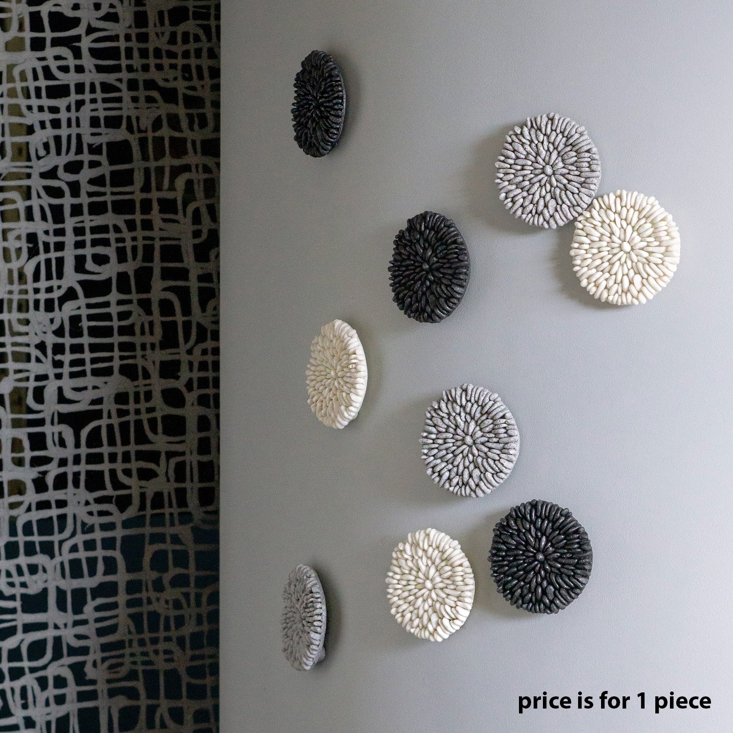 River Rock 6.75"D Wall Medallion, Polished Black