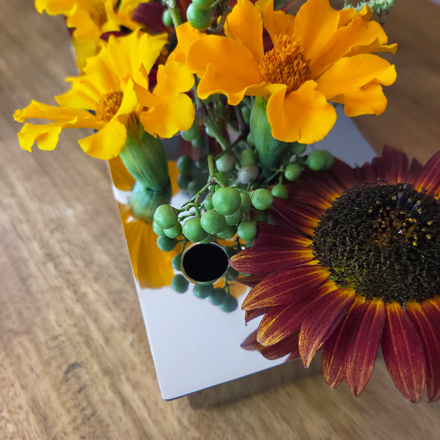 Stainless Ikebana 8"L Vase