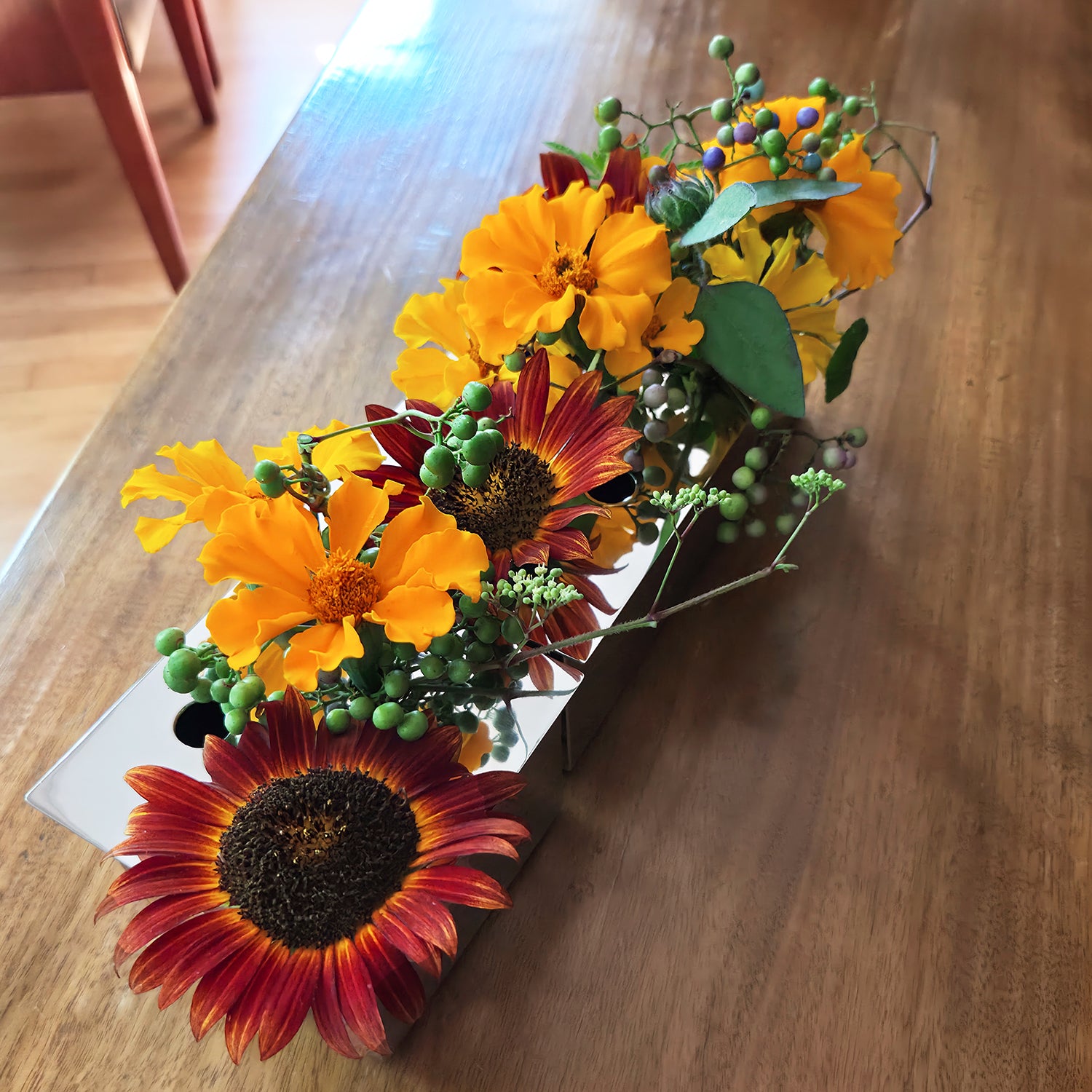 Stainless Ikebana 8"L Vase