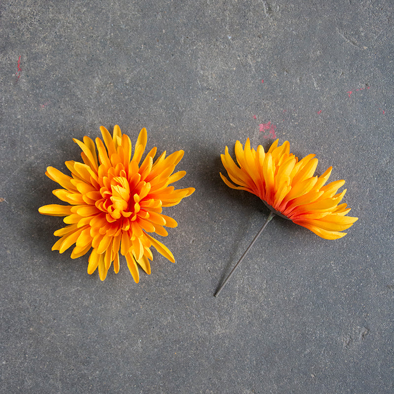 Mum Flower, Orange 5.5"D