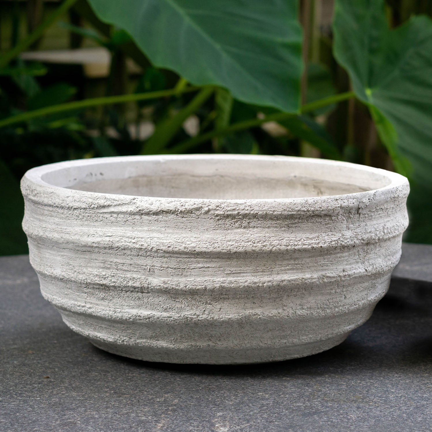 Distressed Texture: Dolma Bowl Antique White, 17"D