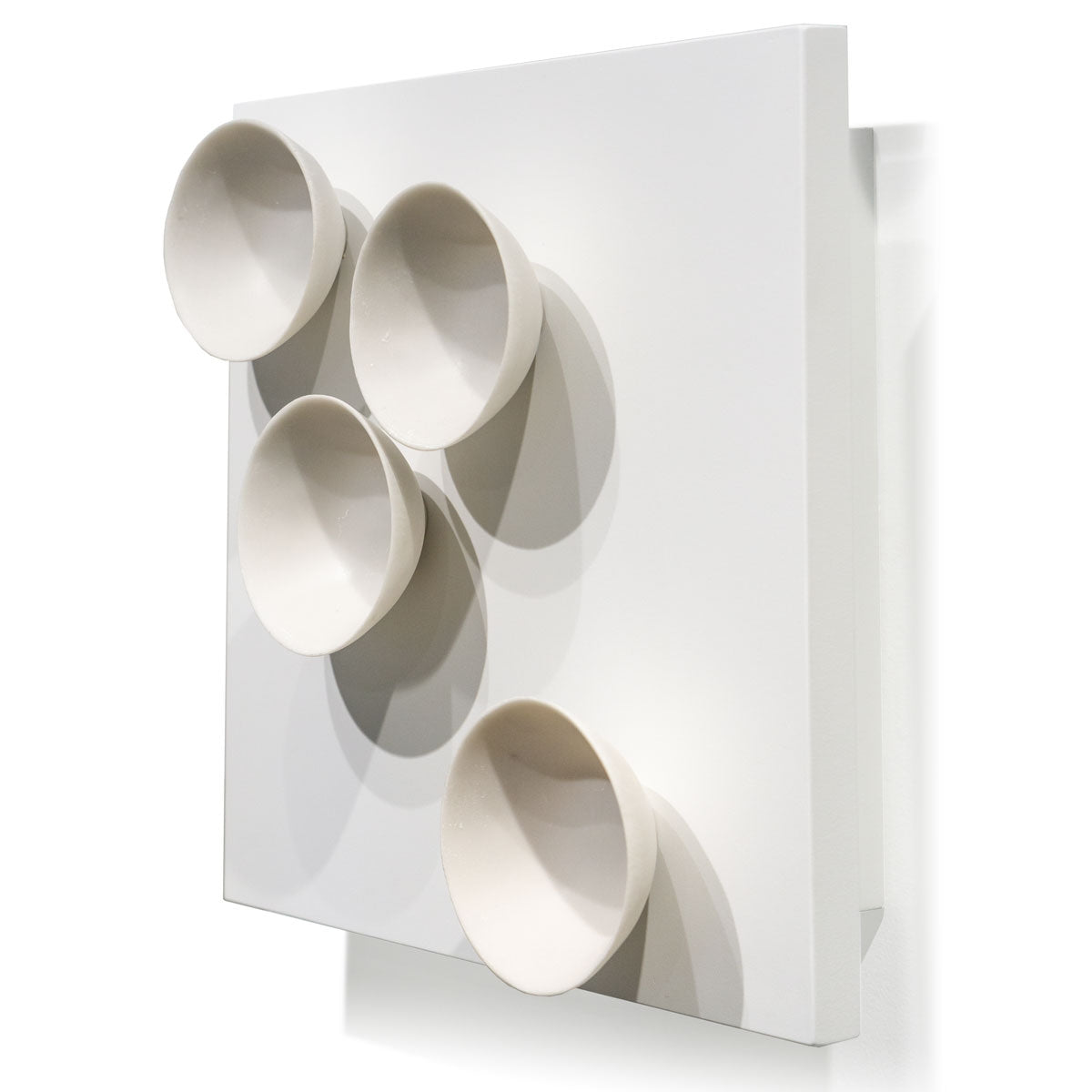 Wall Play™ Substrate White w/ Full Moon Off-White