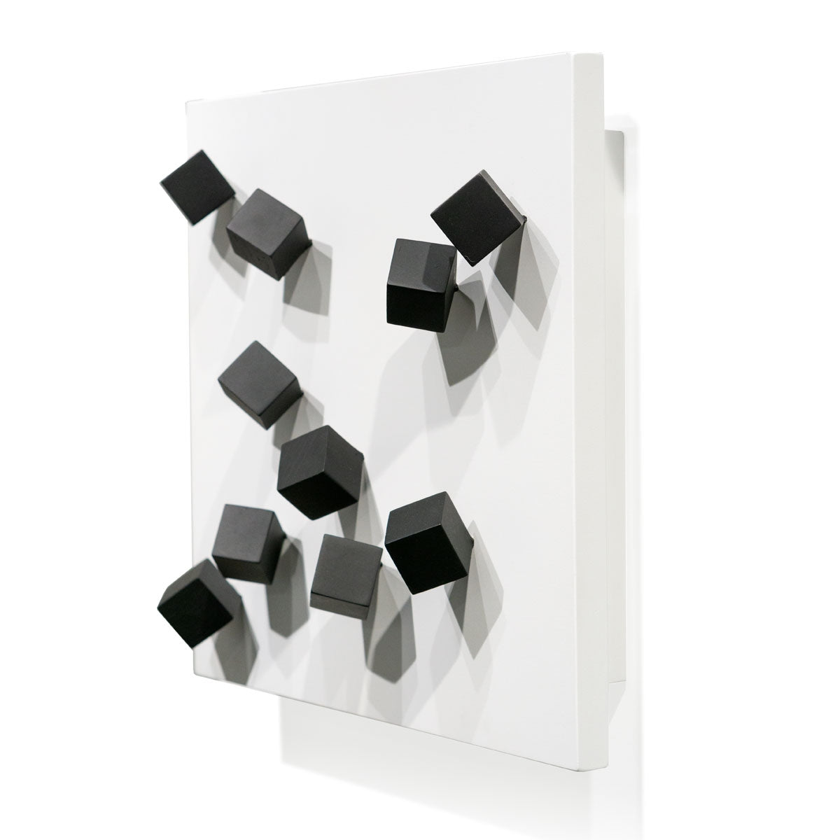 Wall Play™ Substrate White w/ Black Pivot