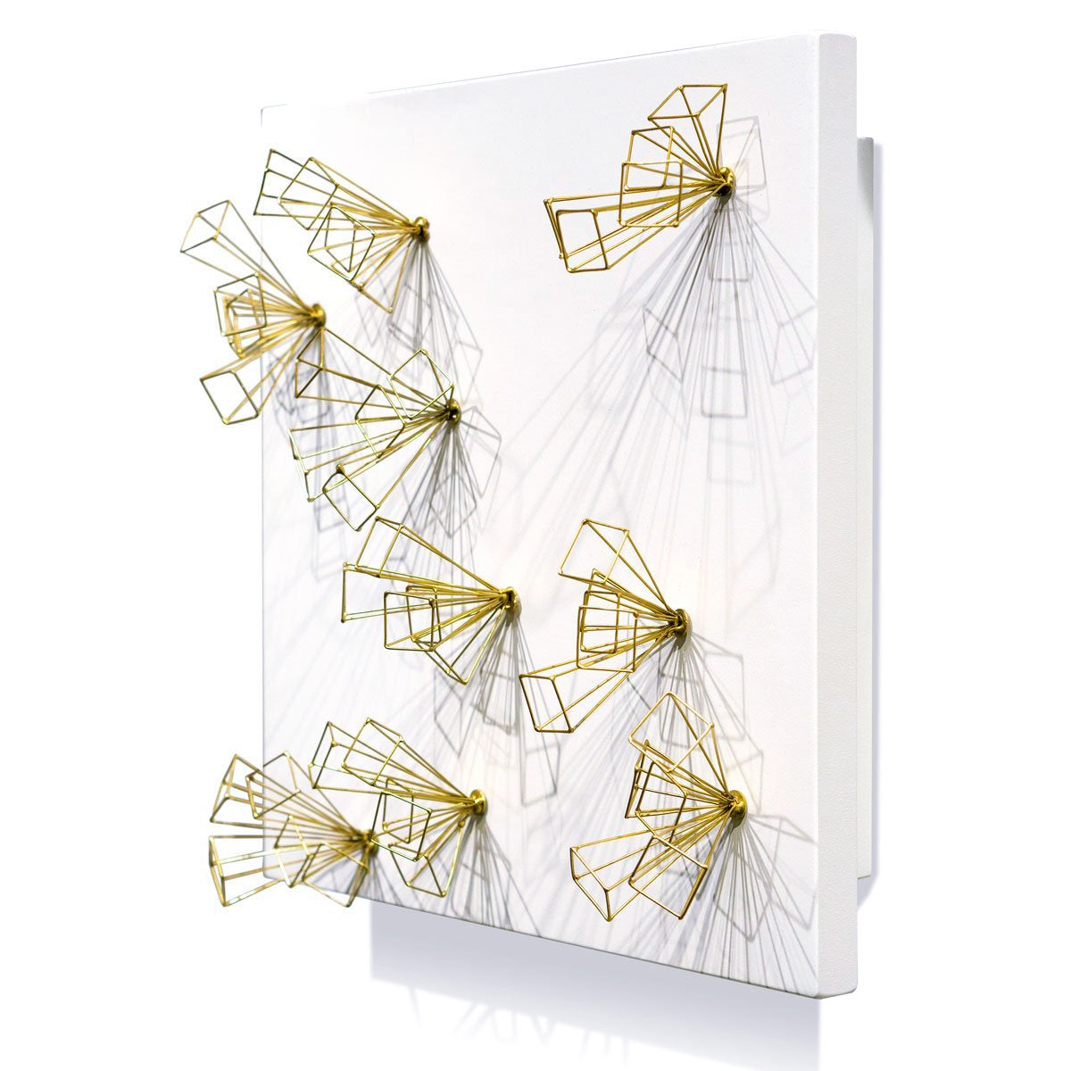 Wall Play™ Substrate White w/ Rays Brass