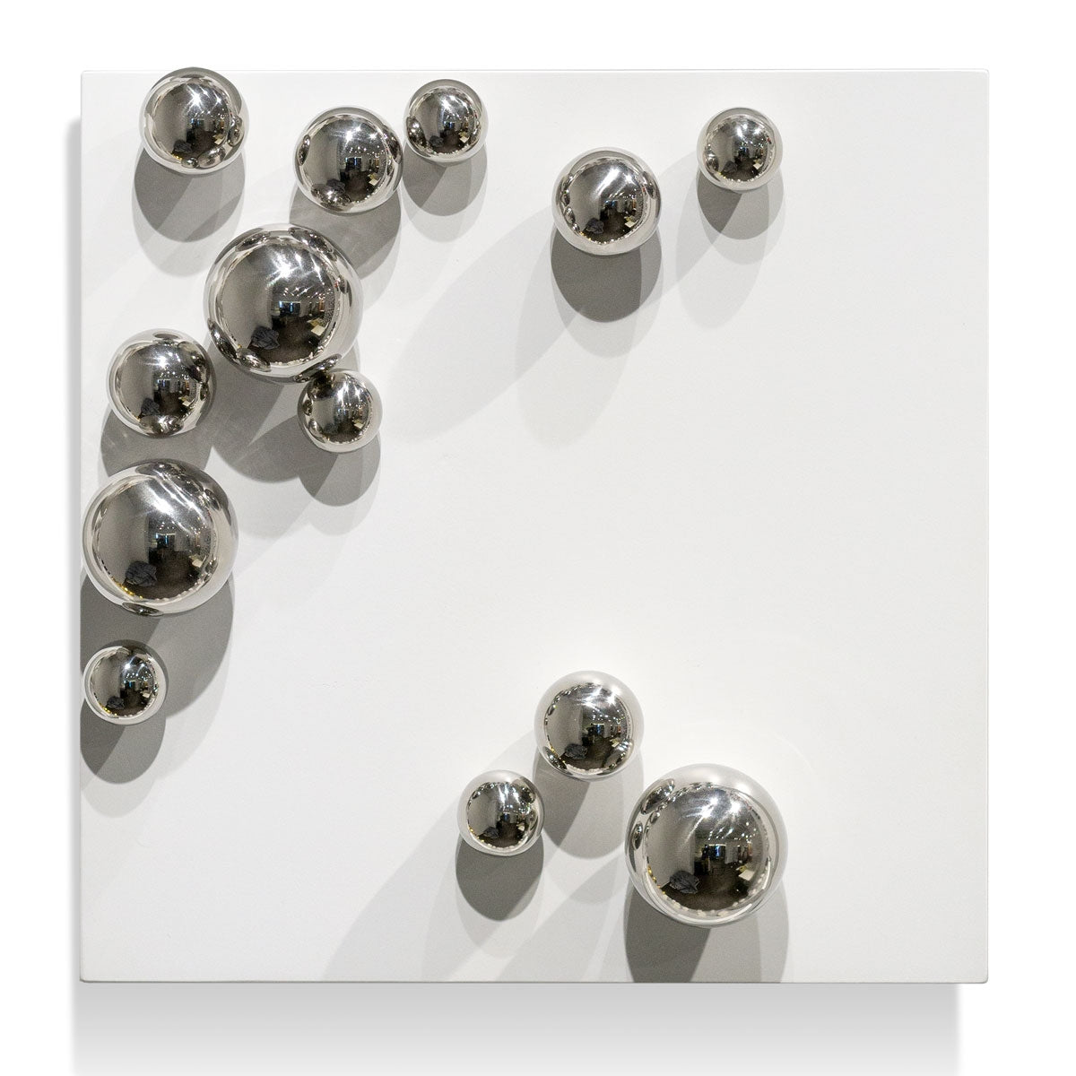 Wall Play™ Substrate White w/ Orb Stainless