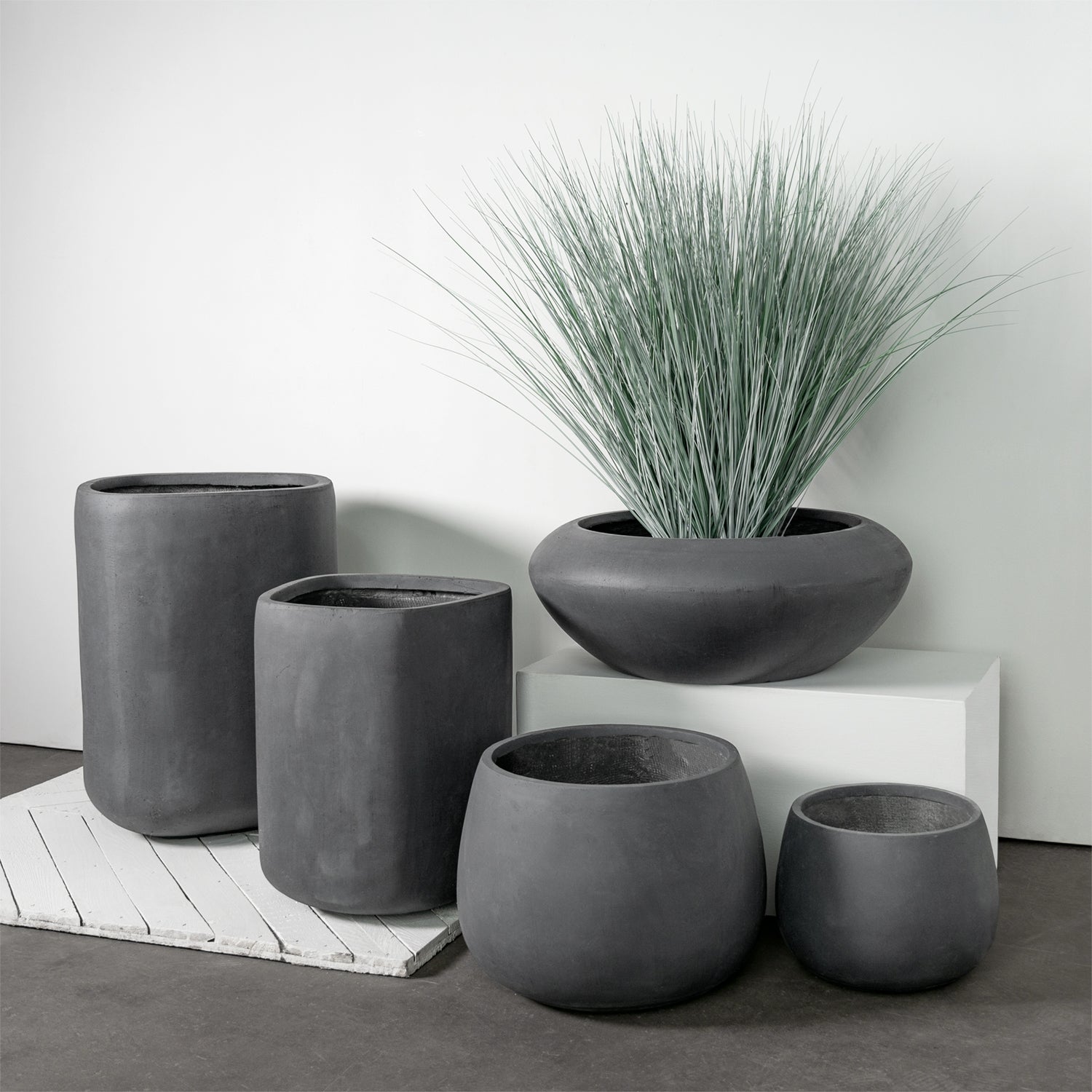 Distressed Smooth: Puddle Planter Grey, Set/ 2